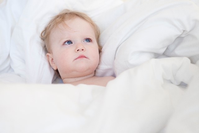 シーツの洗濯頻度は冬でも減らすな 理想の回数と布団の状態について